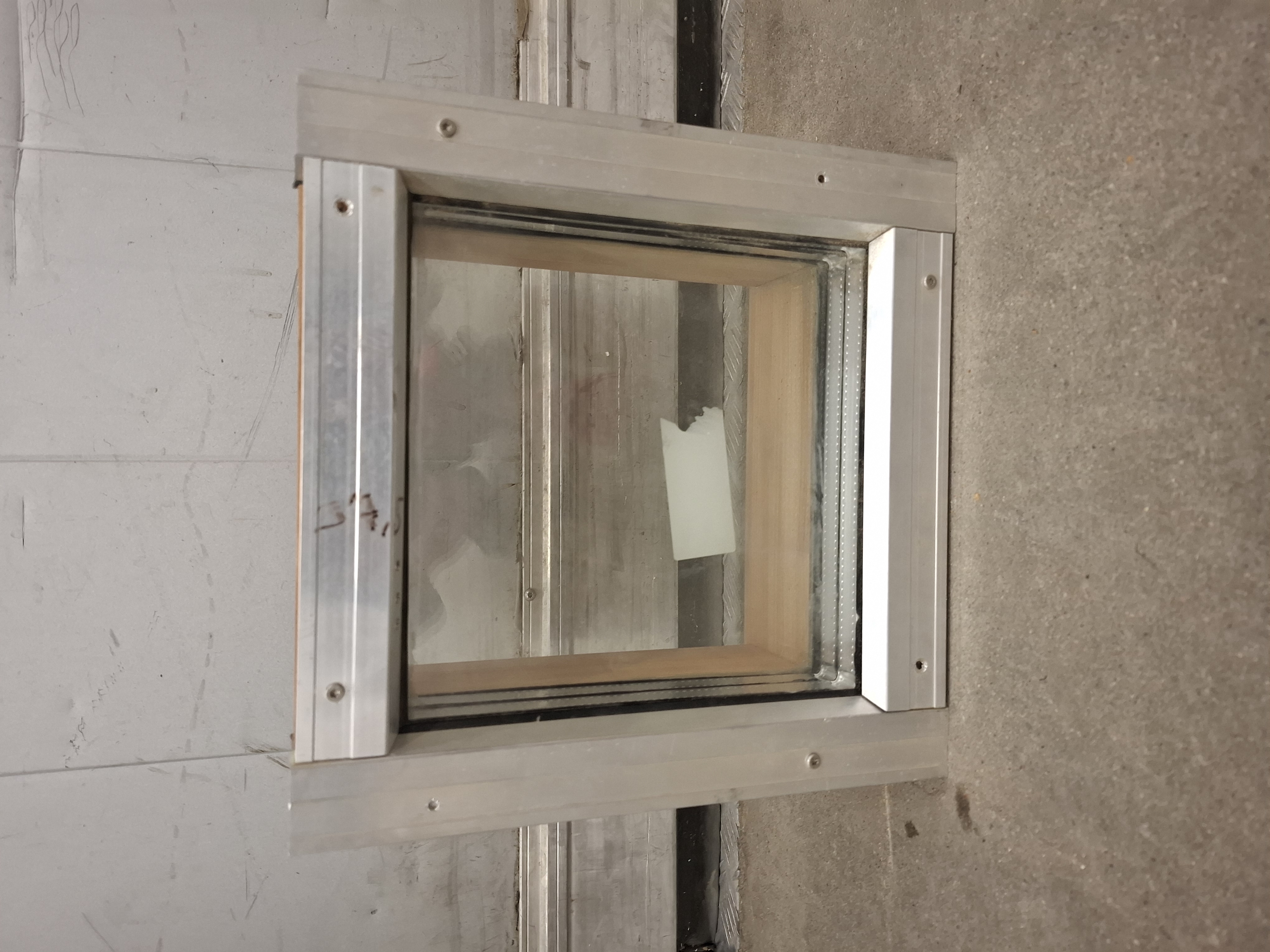 SKA-1559 Skaala MEKA 170, 310x310mm fast fönster