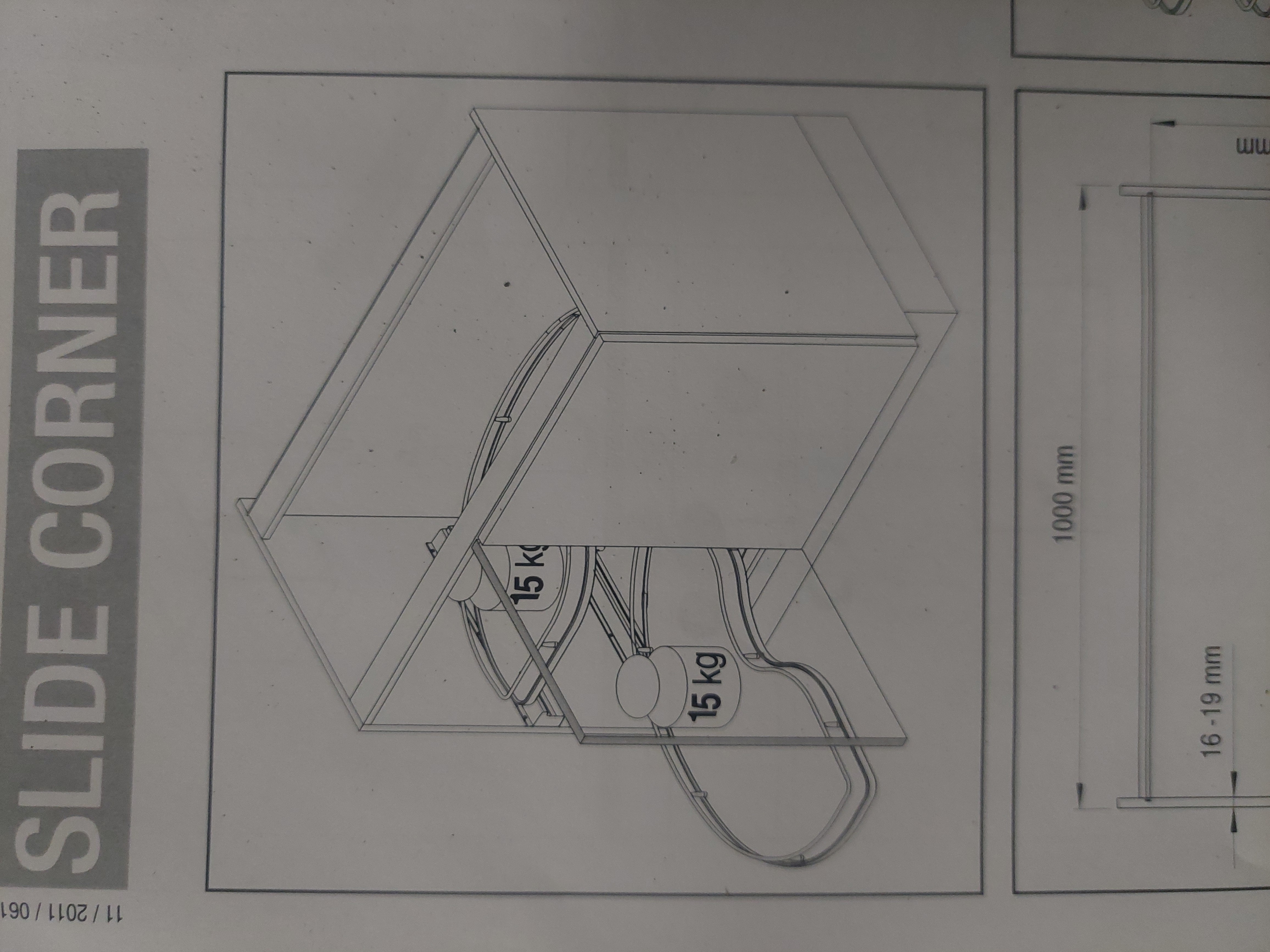 Slide Corner - Ulosvedettävä hyllykkö