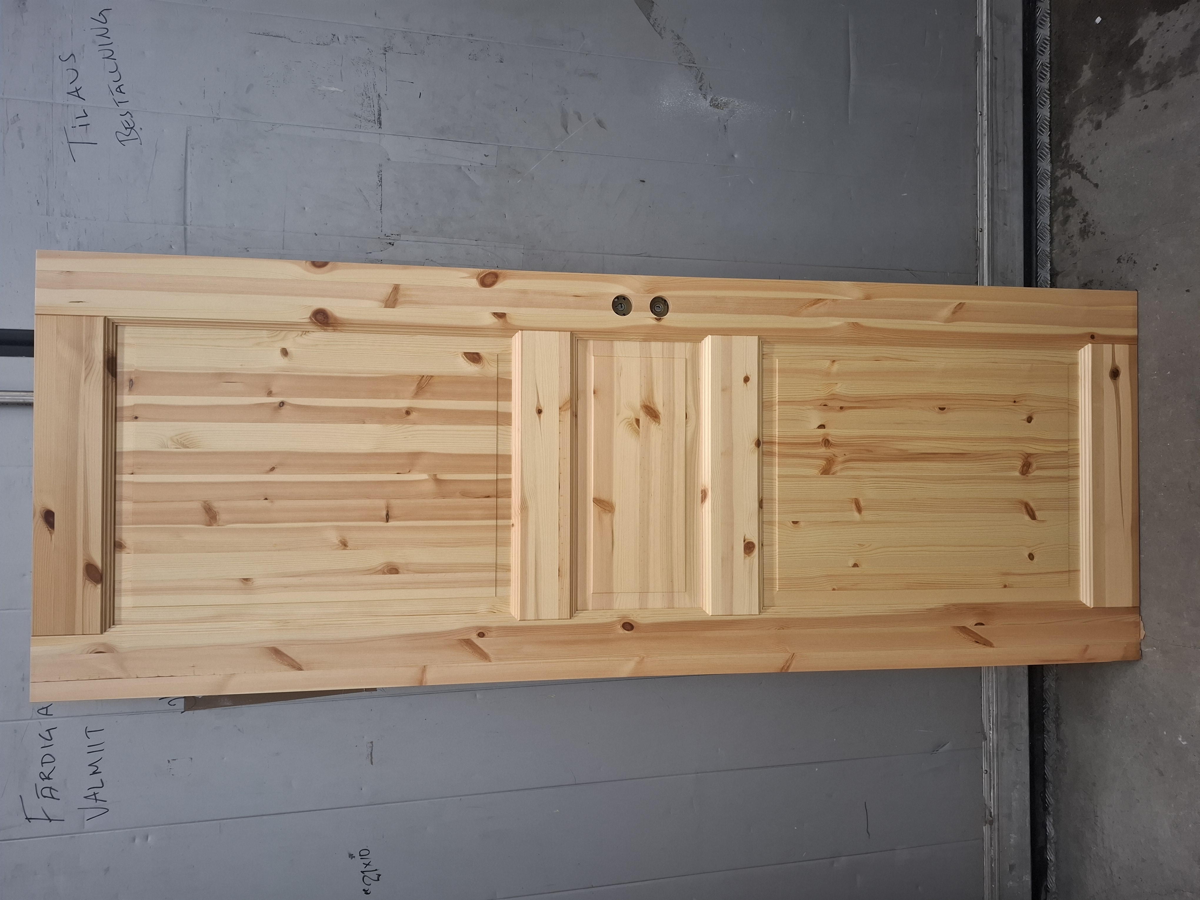 Vo-97, 8x21 Furu spegeldörr, massiv trä mellandörr