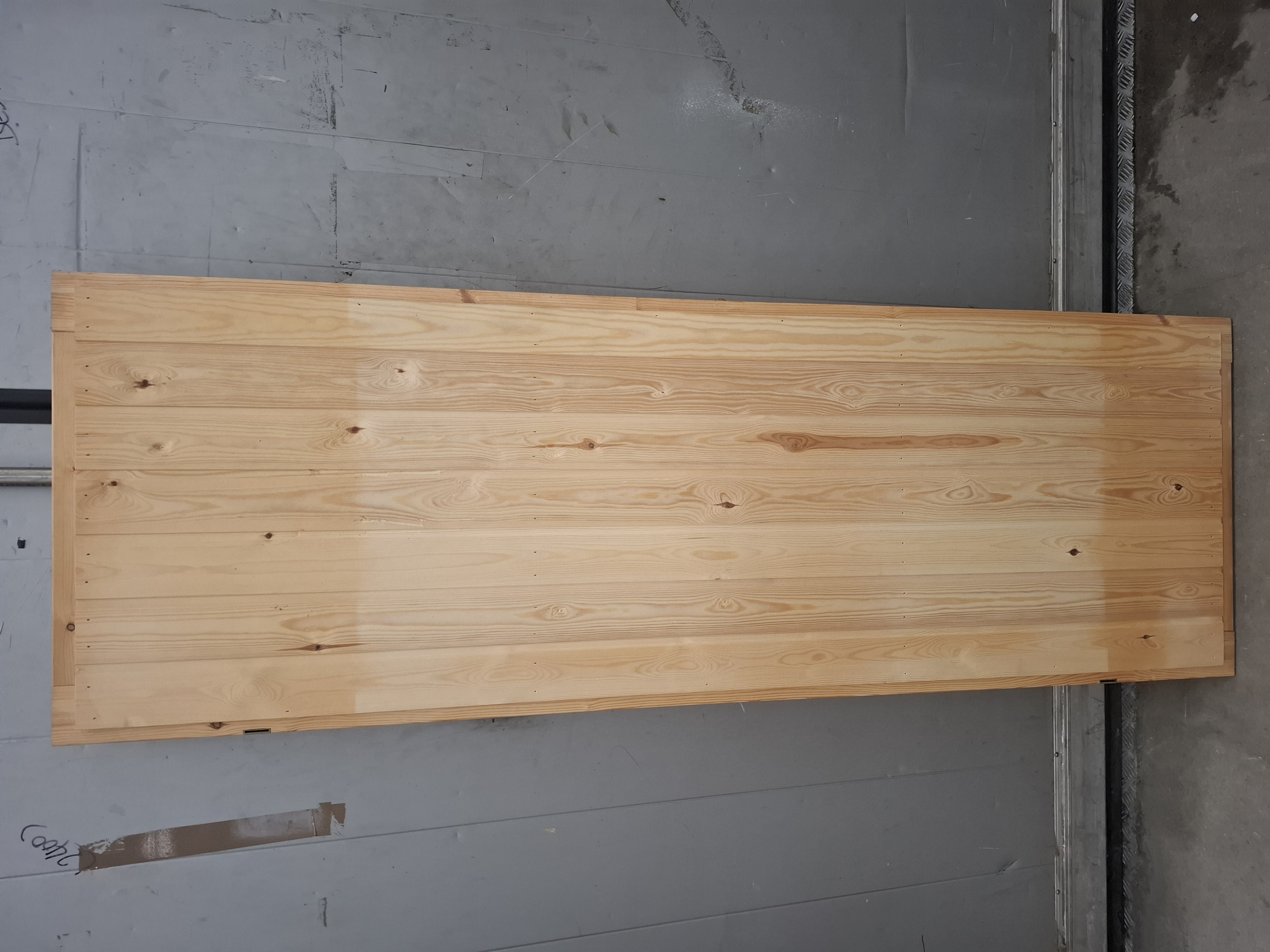 Vo-100, Bastudörr / mellandörr